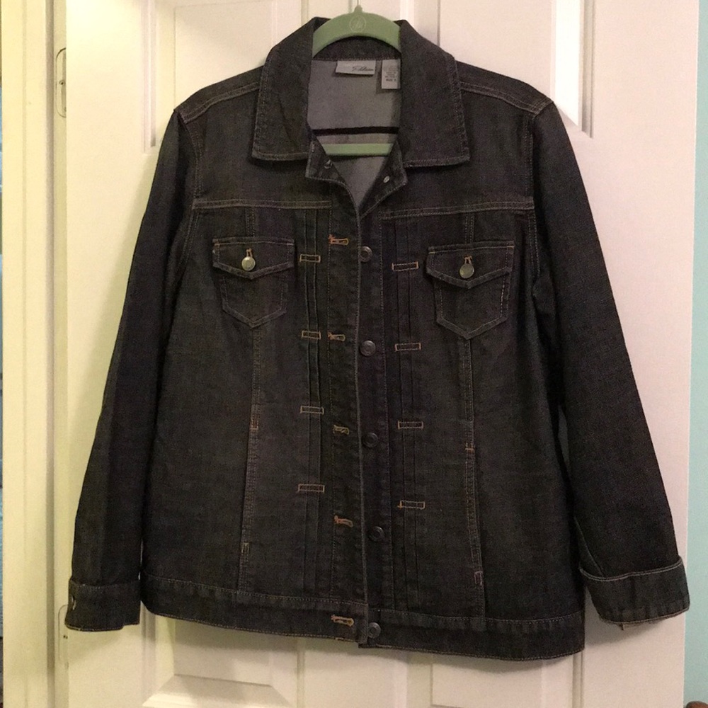 EUC Chico’s Platnium Jean jacket slate 2/Lg